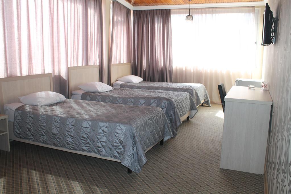 Hotel Elio Batumi Exterior photo